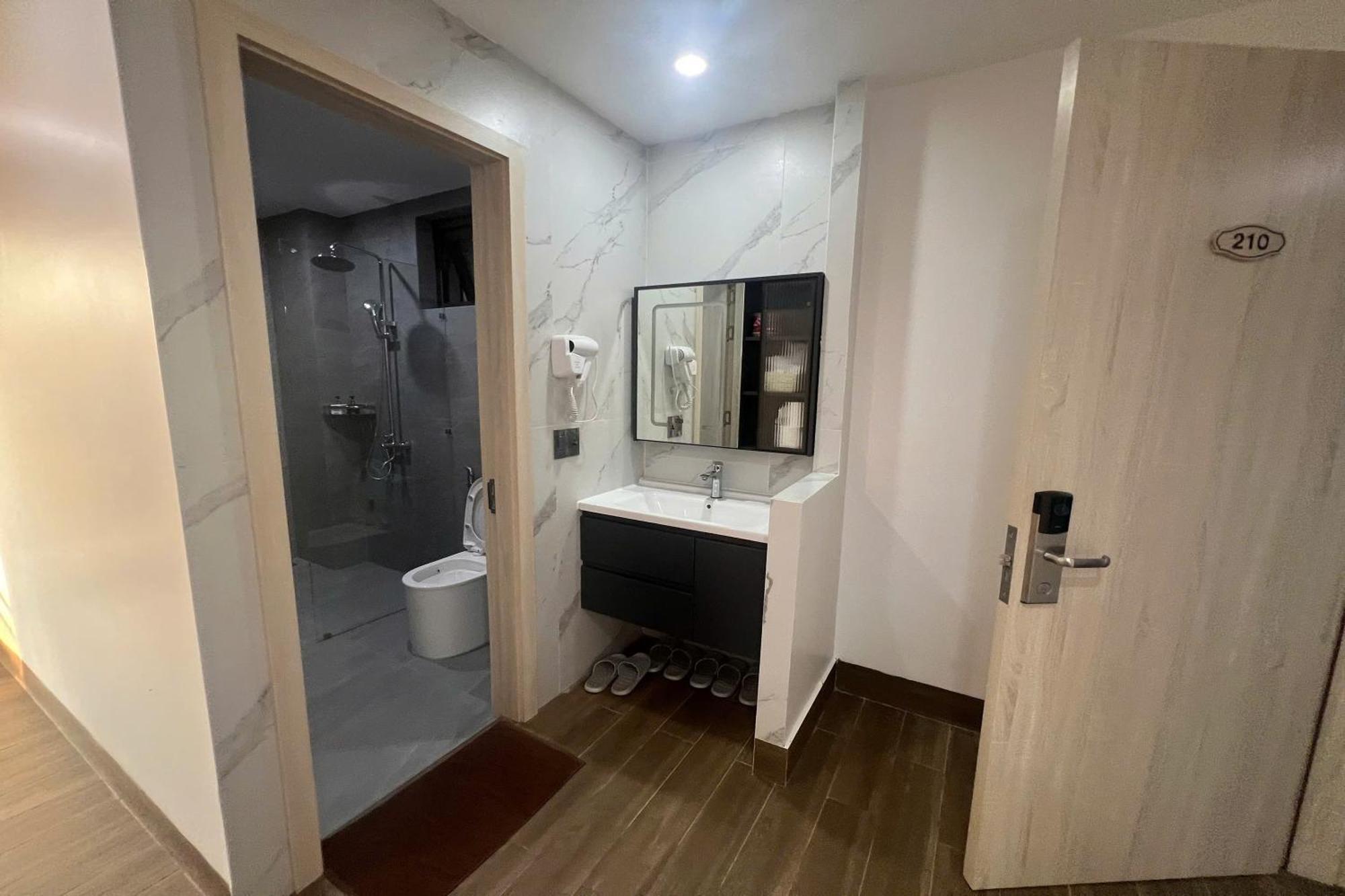 Thao Trang Hotel Ðồng Hới Buitenkant foto